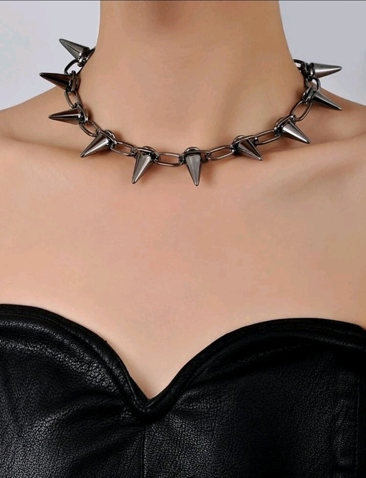 Spiked choker necklace (3 colors)