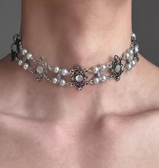 Baroque Pearl Choker Necklace 🤍