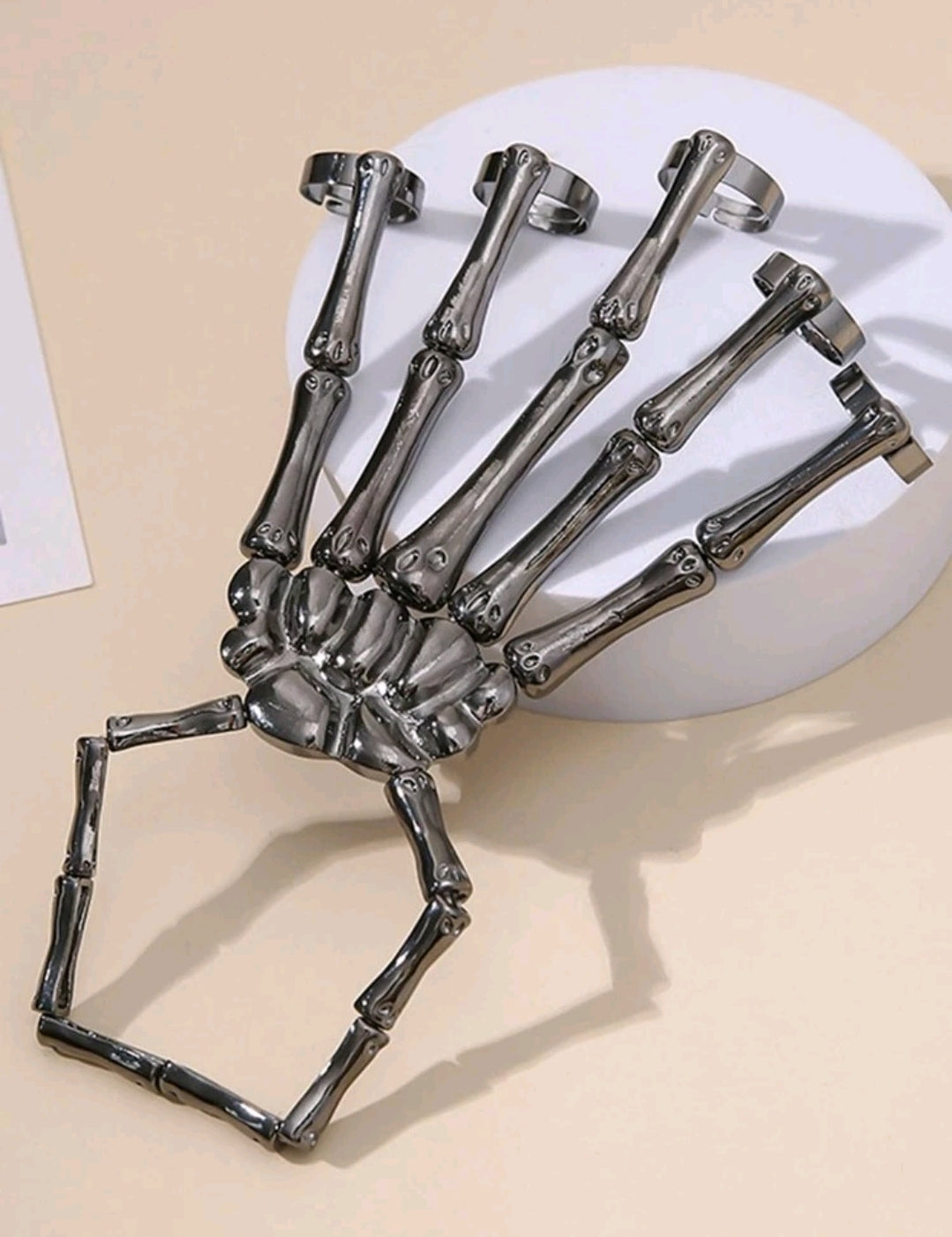 Skeleton hand jewelry (3 colors)